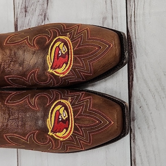 Gameday NWT NCAA Iowa State Cyclones Men 8.5D Embroidered Distressed Sole Boots - Picture 3 of 8